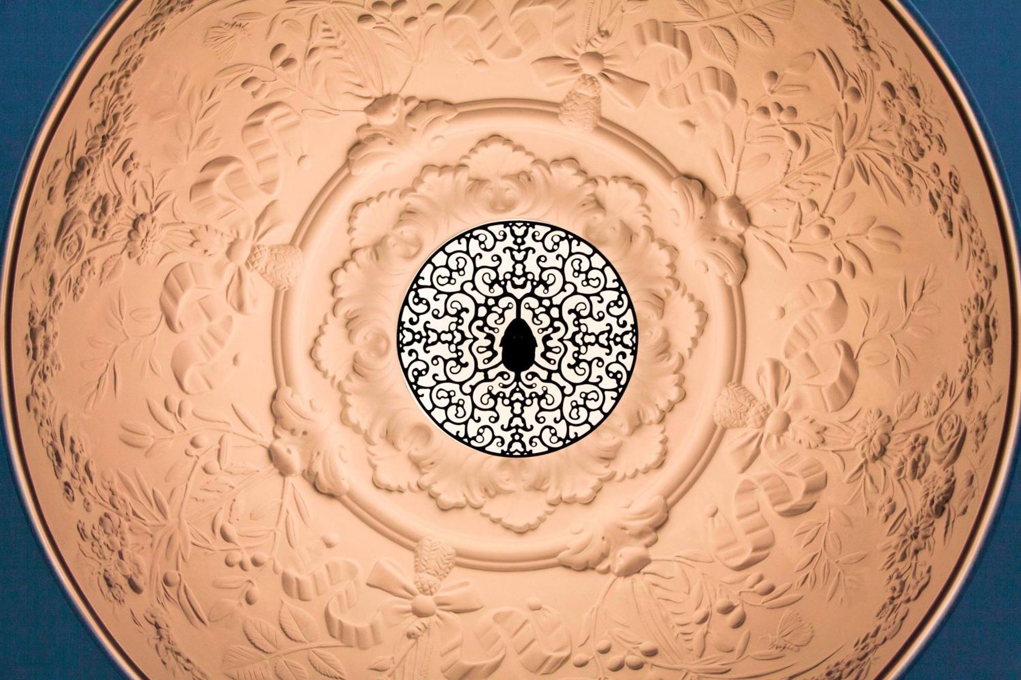 Le Meridien Мюнхен Экстерьер фото A vortex whistle